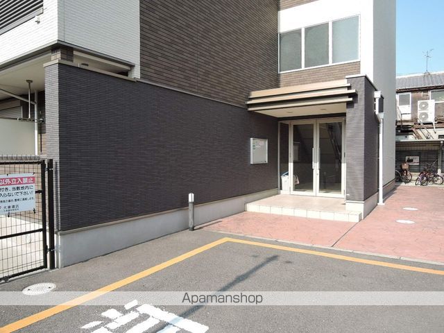 サンプラザ忠岡の玄関写真