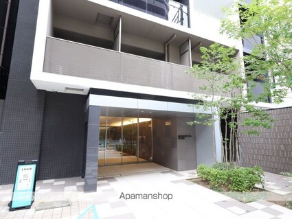 愛知県名古屋市東区泉１丁目[1K/27.41m2]のエントランス