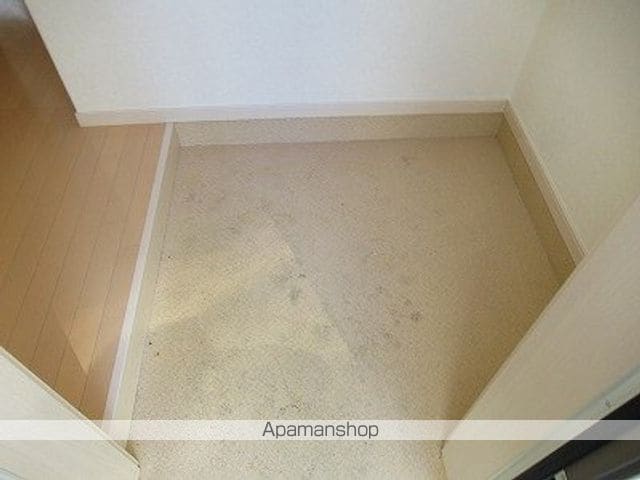 プチルーナの内装写真