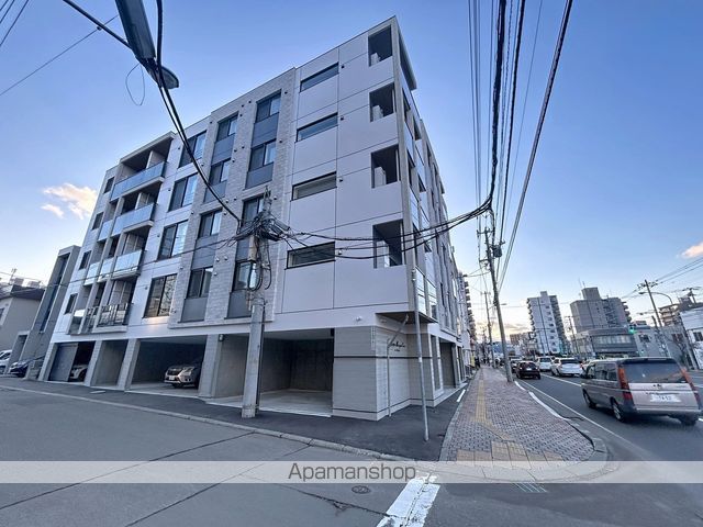 CARRERA平岸2NDの外観写真