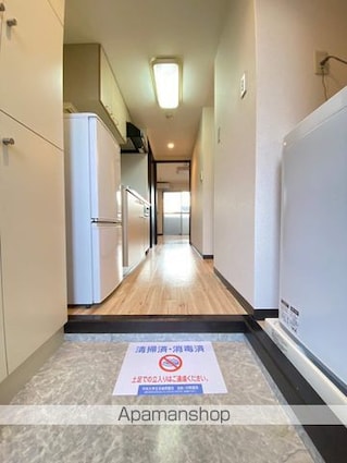 東京都日野市万願寺１丁目[1K/25.8m2]の玄関