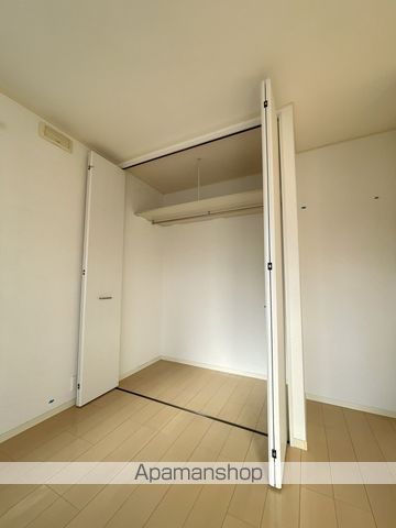 スワンズガーデンの内装写真