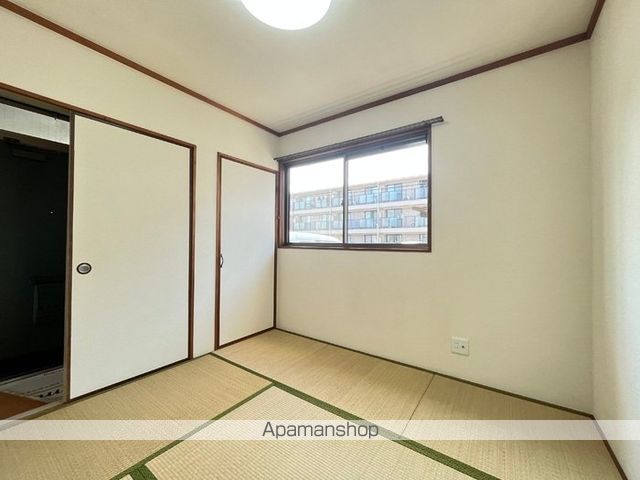 パレーシャル藤原 A棟の内装写真