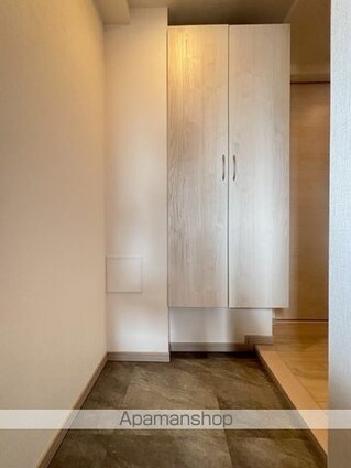 ＨＩＬＬＳ八王子台町[1LDK/44.22m2]の玄関