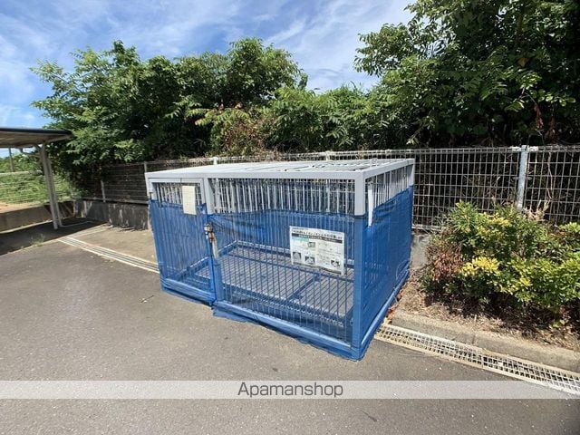 ミレニアムユウアイ[2LDK/66.04m2]の共用部4