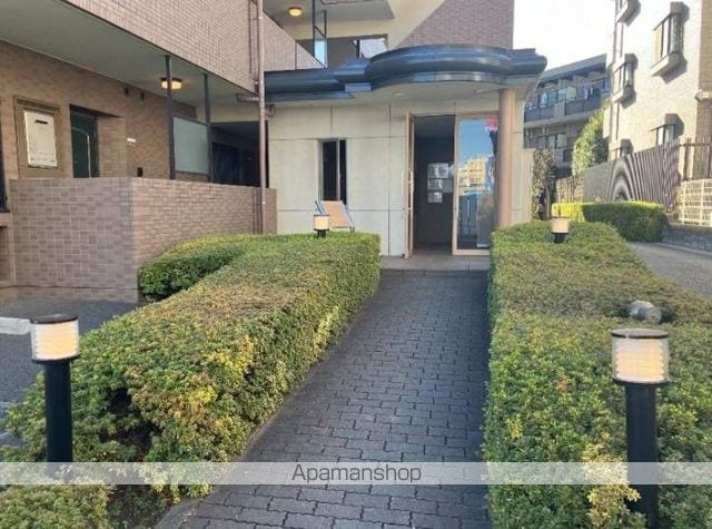 T’s garden MIYAZAKIDAIの玄関写真