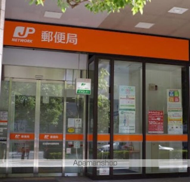 ＫＡＭＯＭＥ[1LDK/40.01m2]の周辺3