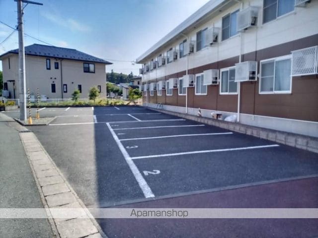 レオパレスCANYの外観写真