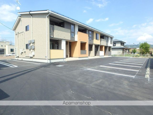 トリニティ岩村田 IIの外観写真