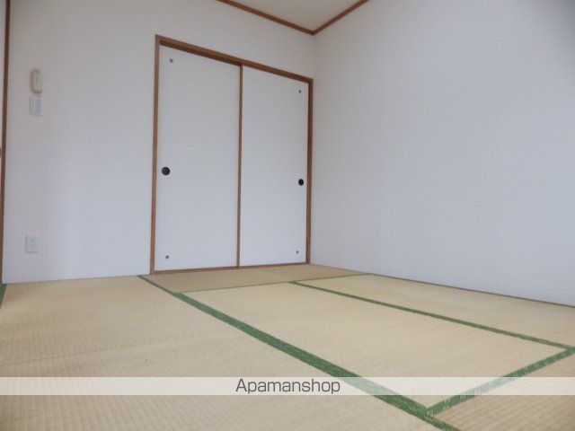 24軒グローリーマンションの内装写真