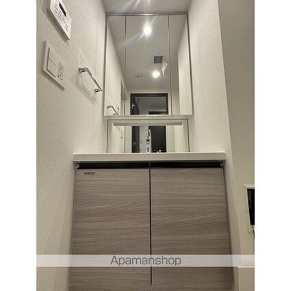 ザ・グラヴィティ新宿[2DK/37.9m2]の洗面所