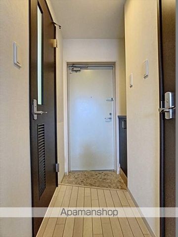 LST表町IIIの内装写真