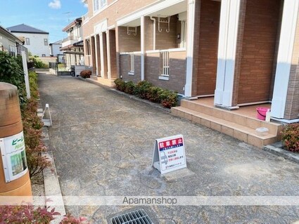 ピーレス[1LDK/46.49m2]のエントランス1