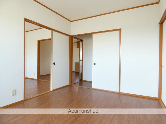 クローバーCの内装写真