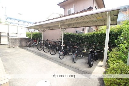 Ｓｍａｌｌ　Ｌｕｘｕｒｙ[1K/33.92m2]の外観4