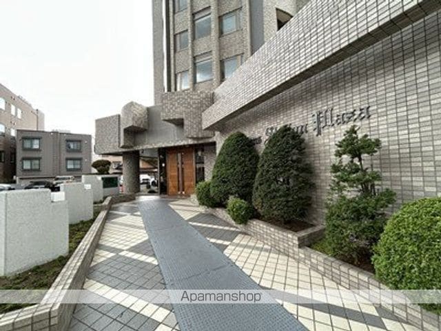 ライオンズステーションプラザ琴似の玄関写真