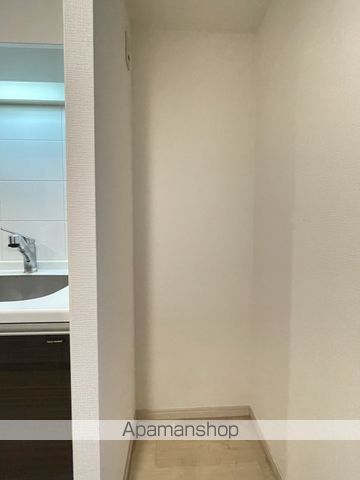カスタリア堺筋本町の内装写真