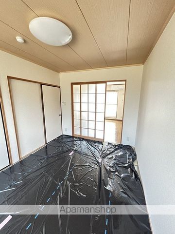 SURPLUSサンアイAの内装写真