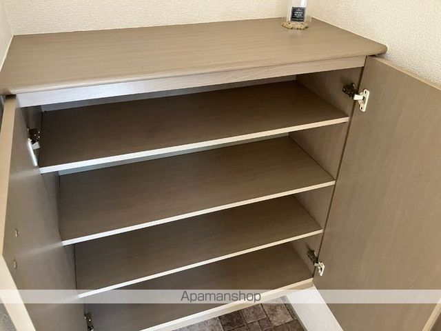 フレンドリーハイツ日野IIの内装写真