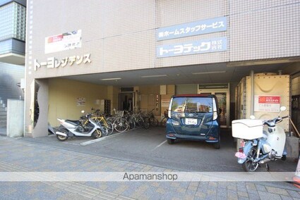 トーヨレジデンス[1K/24.3m2]の駐車場1