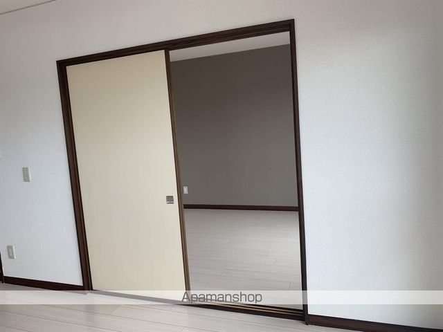 レイクハイツ当知の内装写真