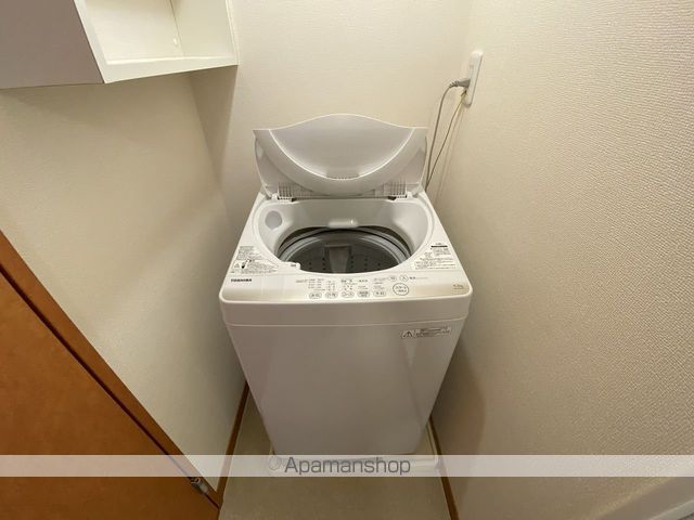 レオパレスフローラル合志館の内装写真