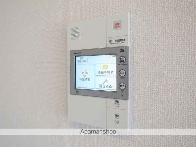 SOLメイクス新栄の内装写真