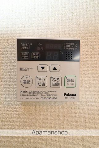 シャローム Bの内装写真