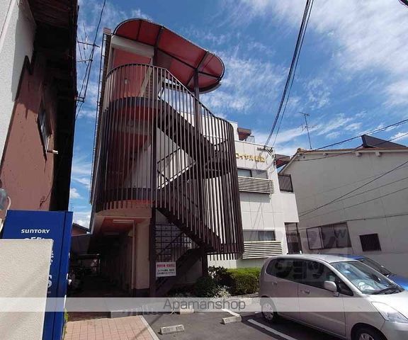 ロイヤル墨染の外観写真