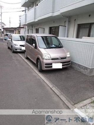 パステルハイツ[1DK/26.22m2]の駐車場2
