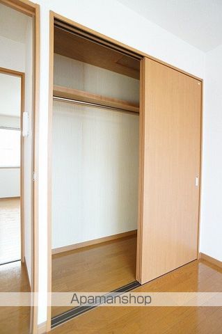 メゾン川井中町の内装写真
