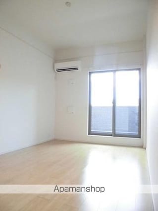 ラピス[2LDK/56.81m2]のリビング・居間