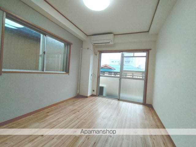 COMFY鴻池新田駅前の内装写真