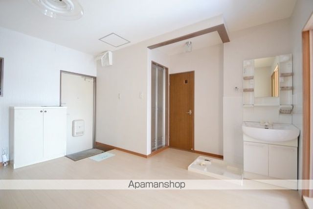 グランドハイツ西長瀬の内装写真