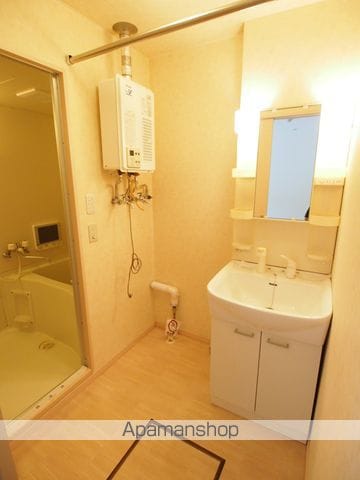 HIGH RENT EASTの内装写真