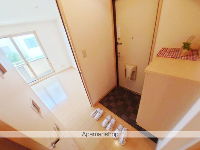 和歌山県和歌山市餌差町１丁目[2DK/50.47m2]の玄関