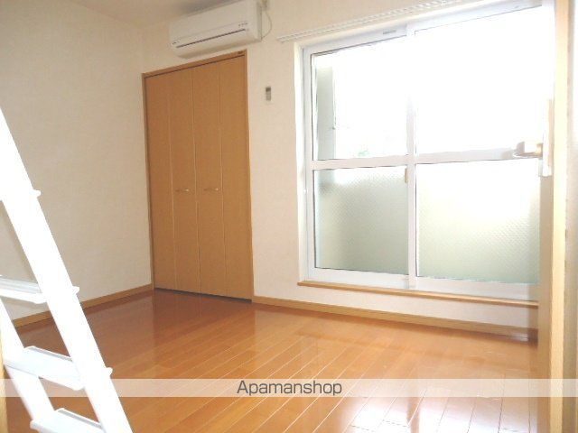 ロザリオカーサVIIの内装写真