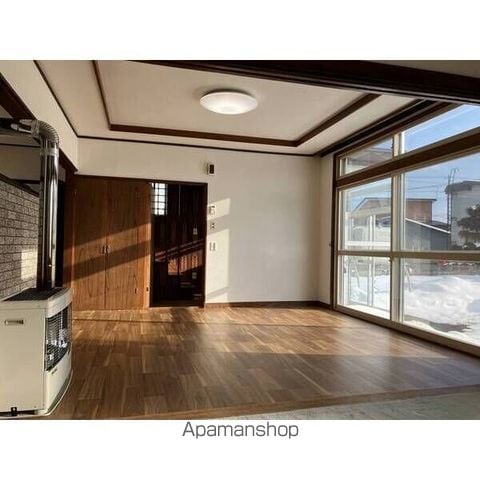 岩見沢桜木町1条7丁目戸建の内装写真