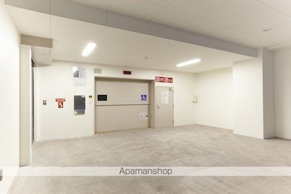 コンフォリア東池袋ＷＥＳＴ[1LDK/43.28m2]の駐車場