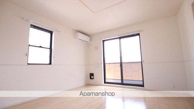 ウエスト ウッドの内装写真