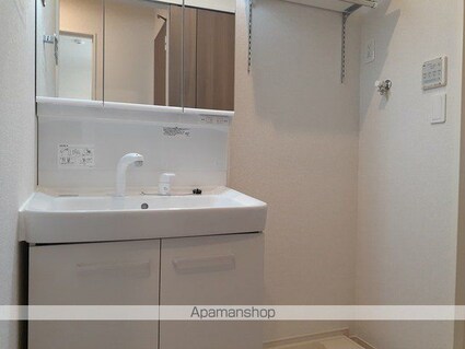 メゾン　ド　ルミエール[1LDK/51m2]の洗面所