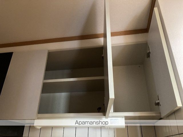 ロイヤルコート浜松町の内装写真