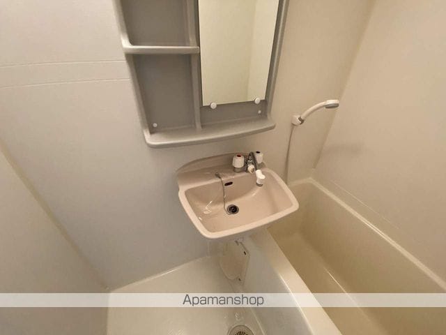諏訪マンションの内装写真