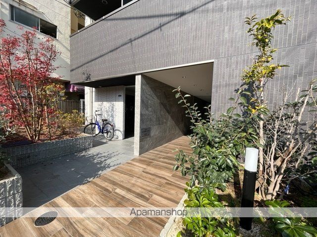 トレフル立花の玄関写真