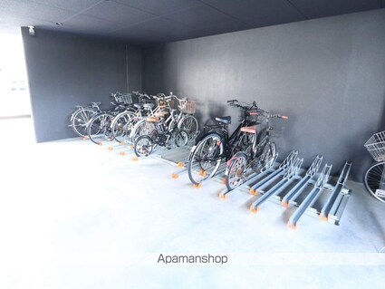 愛知県名古屋市千種区今池４丁目[1R/23.46m2]の駐車場