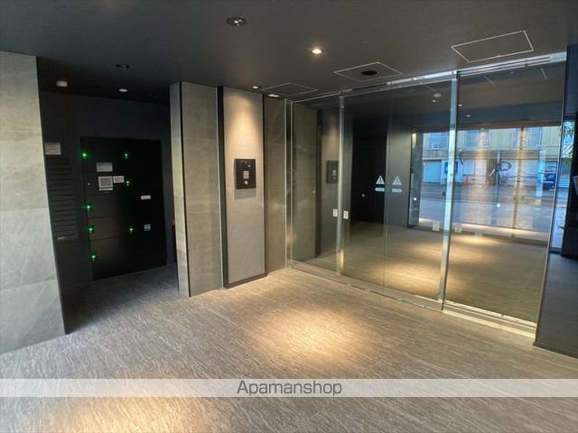SーRESIDENCE玉川学園前の玄関写真