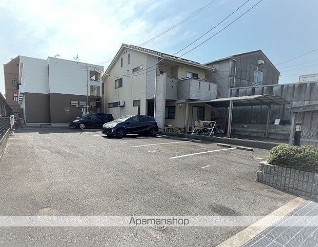 レオパレス松浜[1K/20.28m2]の駐車場