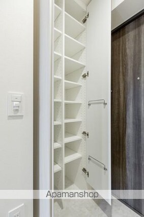 テラス月島[1K/25.15m2]の収納2