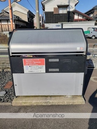 フローリッシュ・ヴィラ[2DK/54.99m2]の共用部