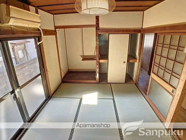 伊予鉄道郡中線 土居田駅 徒歩6分 2階建 築58年の内装写真
